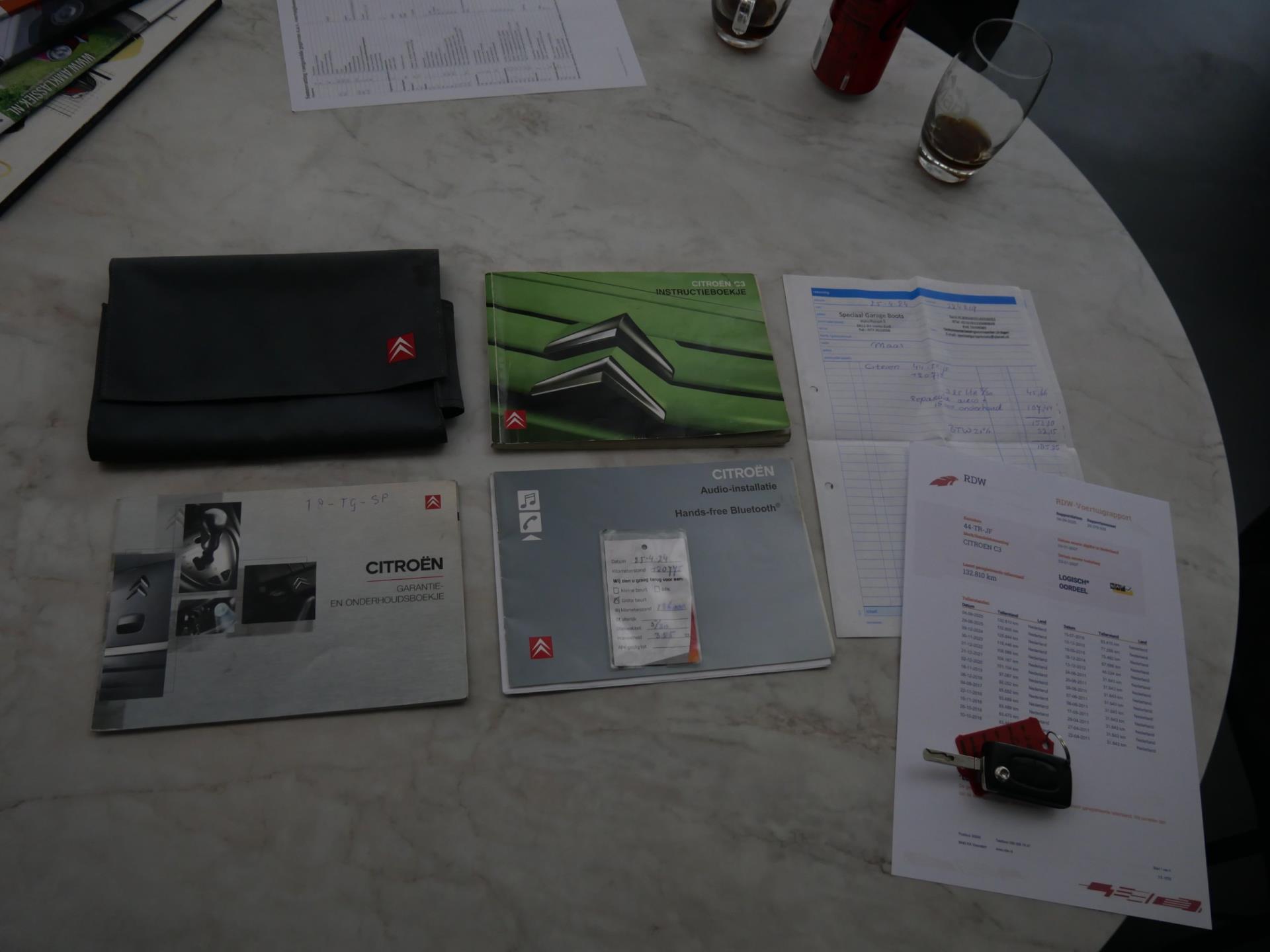 47407424-10.jpg