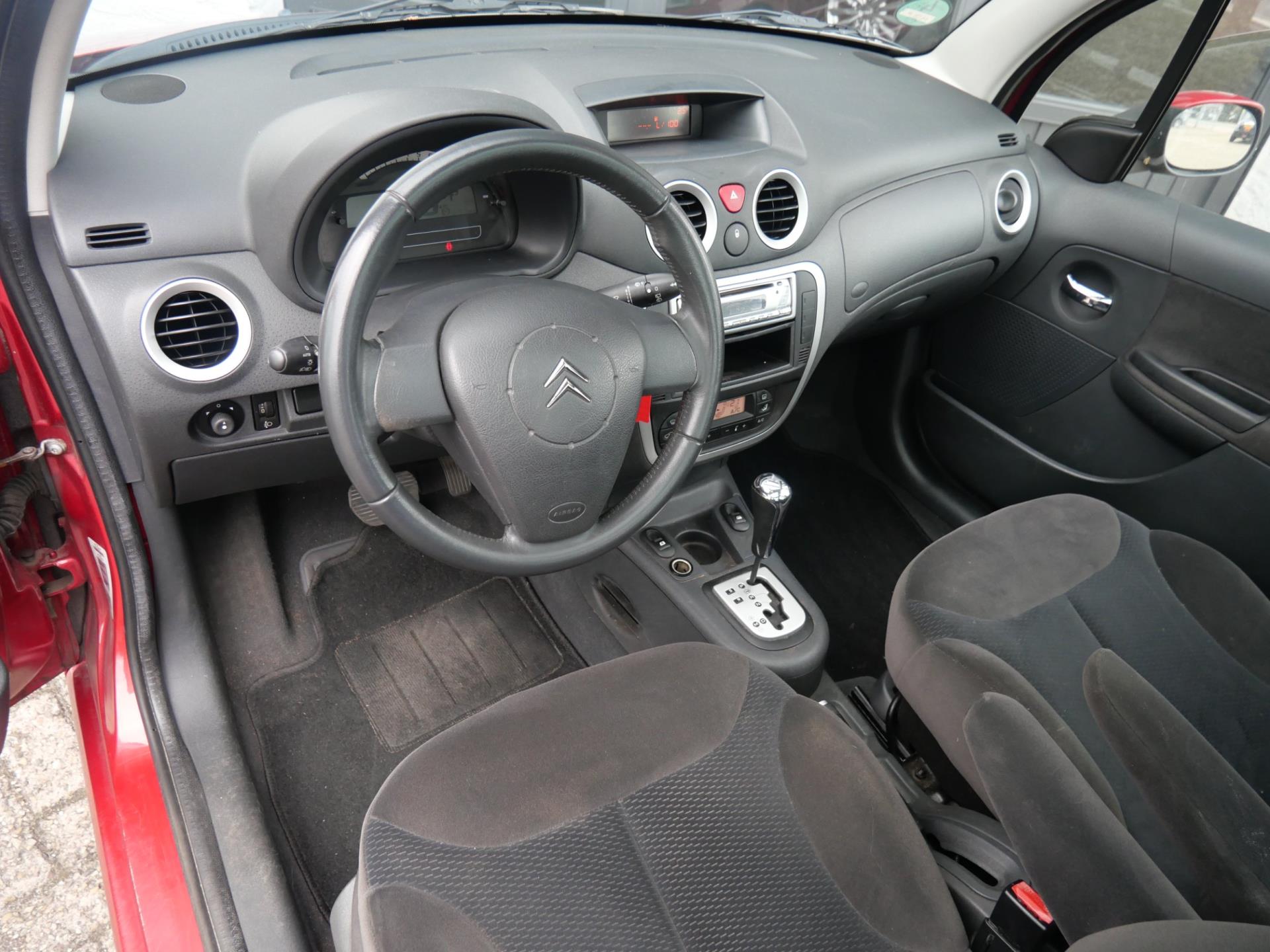 47407424-13.jpg