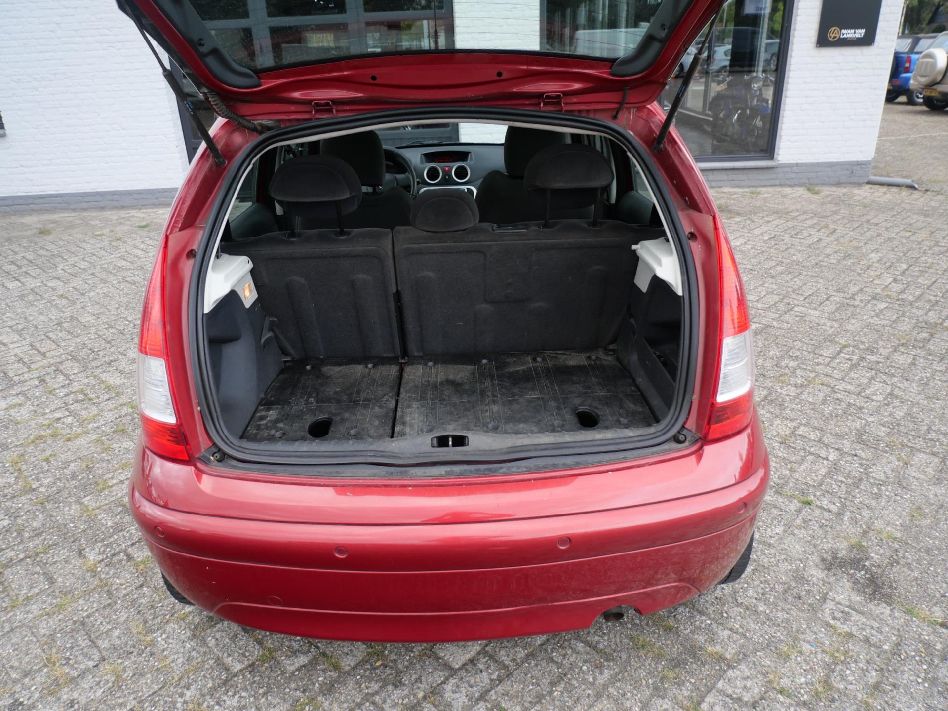47407424-19.jpg