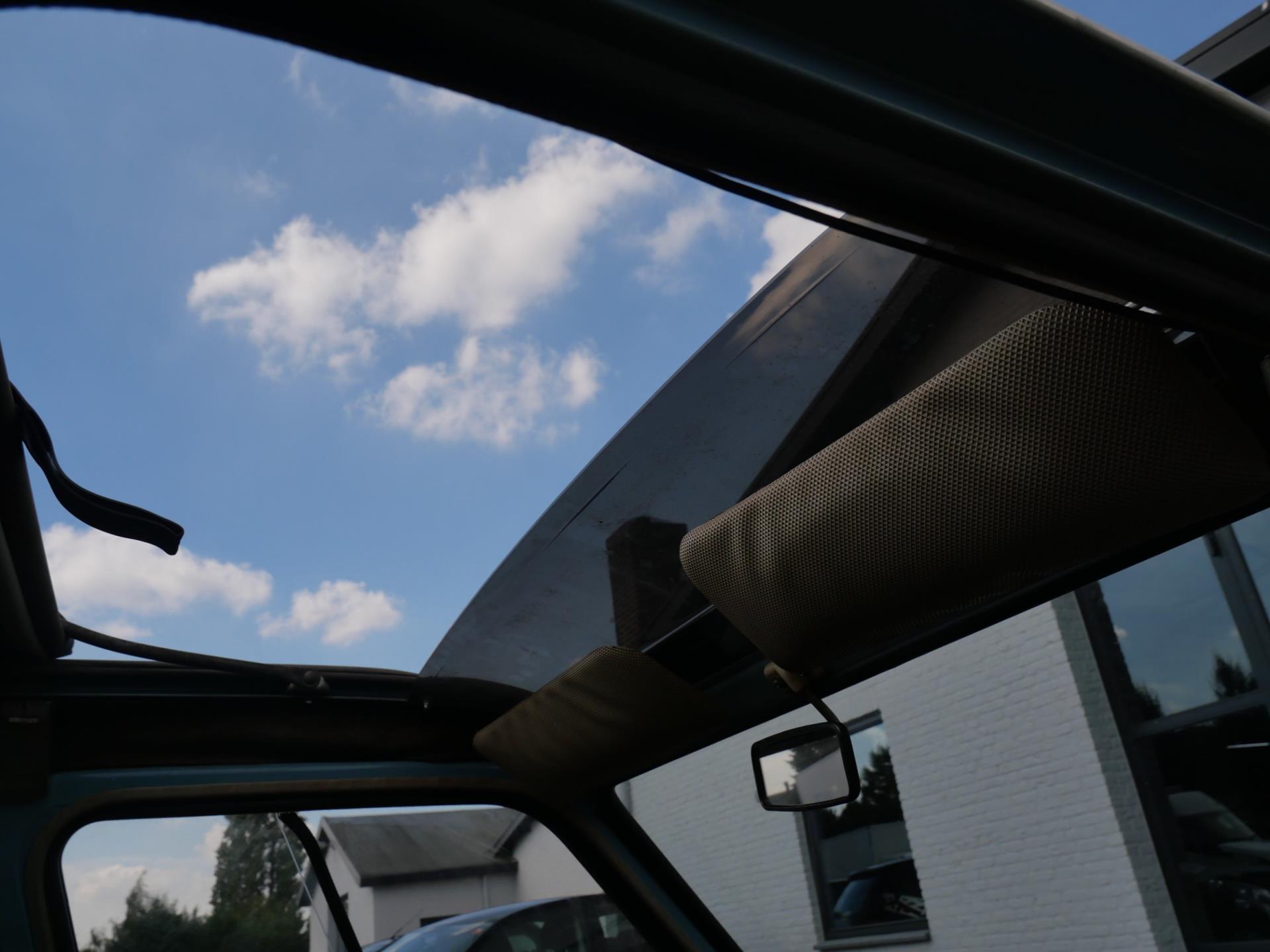 47450569-11.jpg