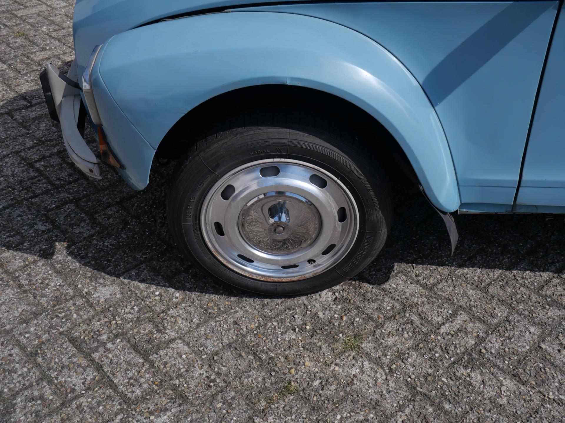 47450569-13.jpg