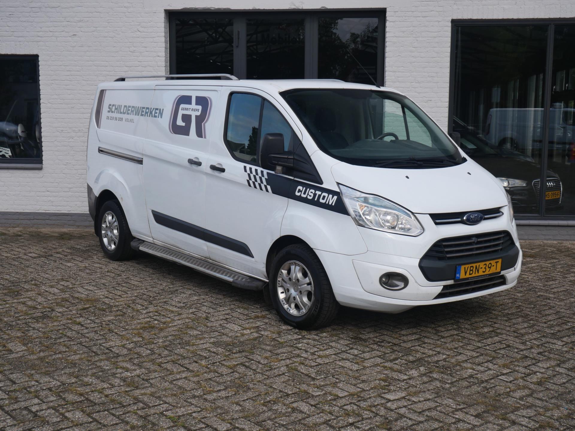 47463159-3.jpg