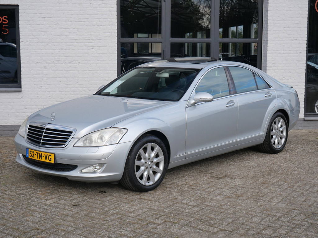 56486223