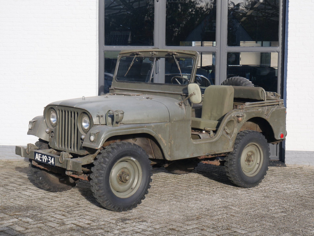 57412301